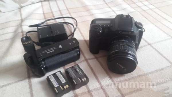 Зеркалка Canon EOS 10 D + объектив 24-8USM + ручка