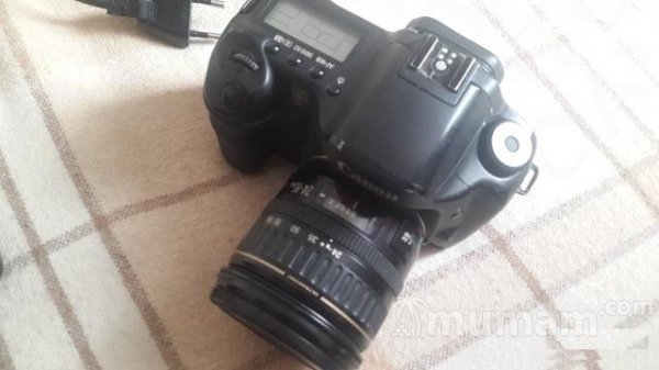 Зеркалка Canon EOS 10 D + объектив 24-8USM + ручка