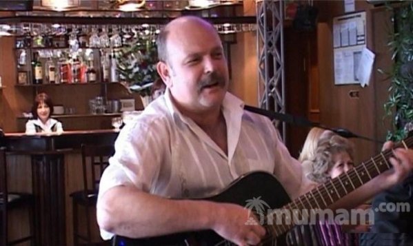 Музыкант профессионал. Саксофон, вокал, гитара