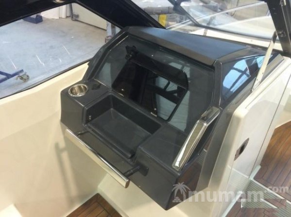 Открытый катер Parker 630 Bow Rider
