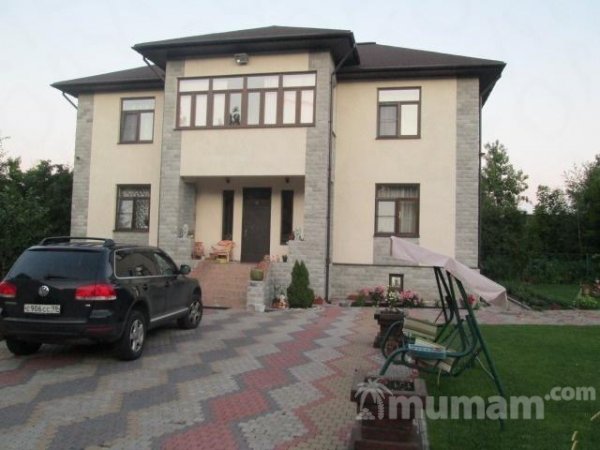 Продам  дом     
2-этажный дом 312 м²  ( кирпич )  на участке 15 сот.  , Петрозаводское шоссе  , 9 км до города