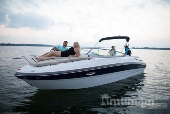 Катер Rinker 236 CC MCM 5.0 MPI 260hp Новый обмен