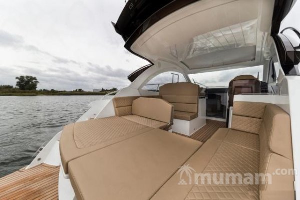 Новая яхта Galeon 335 HTS - готова к поставке