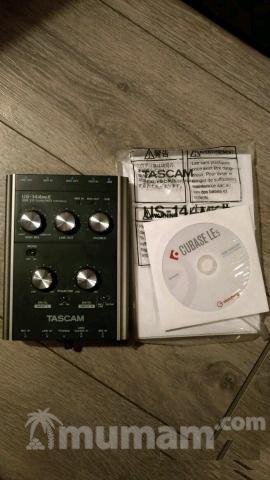Внешняя звуковая проф. карта tascam us-144