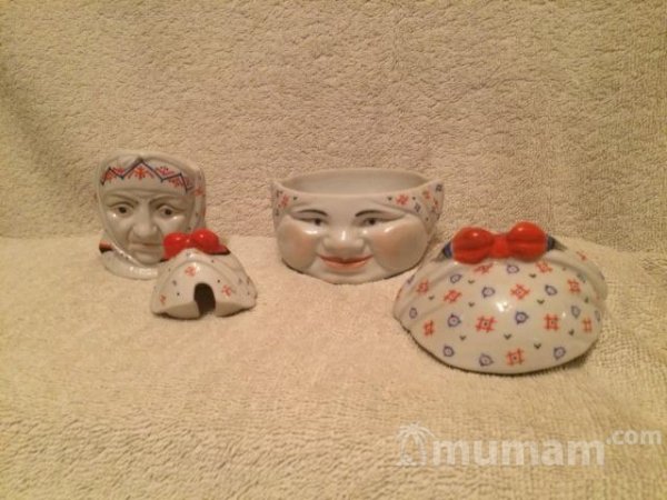Фарфоровая статуэтка Горчичница и Масленка