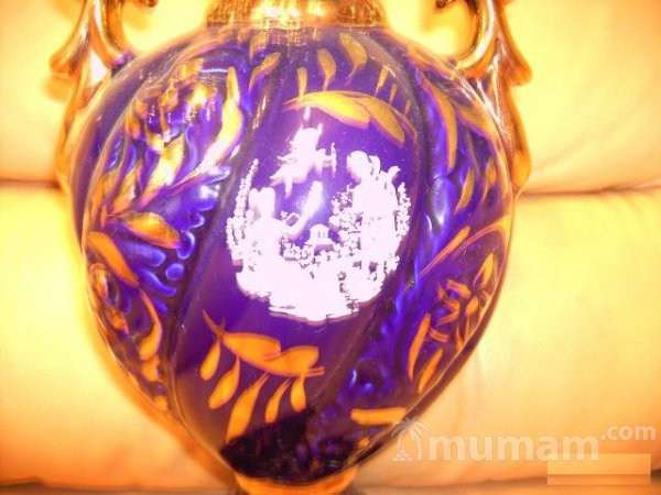 Ваза фарфор Италия кобольт с золотом Баронесса
